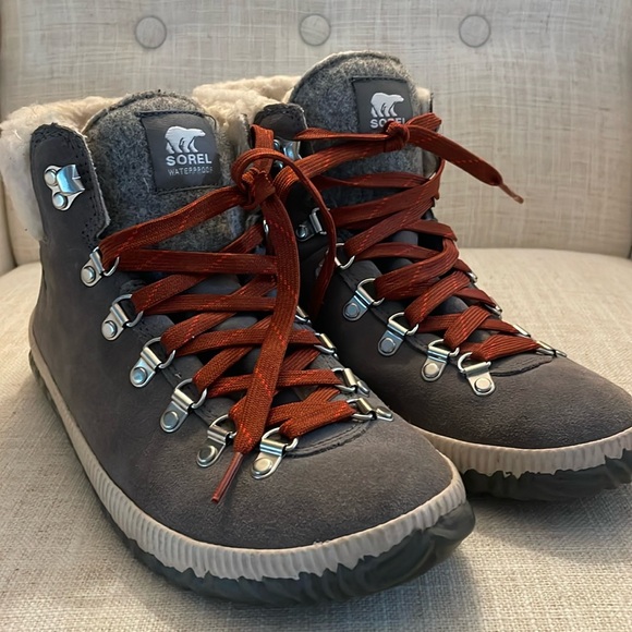 Sorel Shoes - Sorel Out N About Plus Conquest Gray Suede Lace Tie Ankle Boot Woman's 10